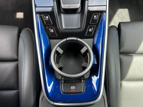 Certified 2025 Porsche 911 Turbo AWD/4WD image 30