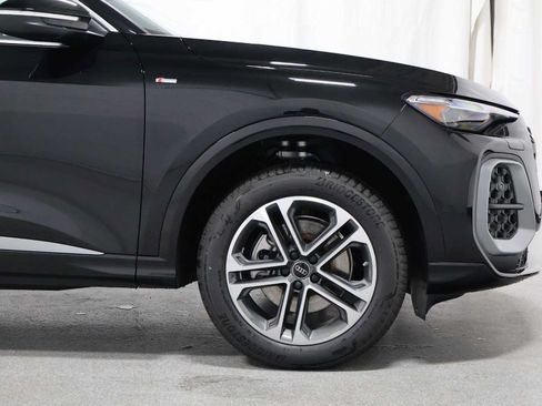 New 2026 Audi Q5 Premium Plus AWD/4WD image 11