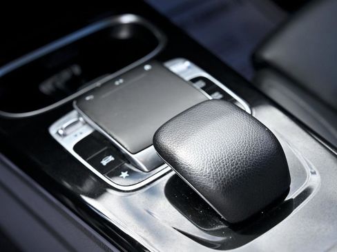 Used 2020 Mercedes-Benz A 220 w/ Premium Package image 25