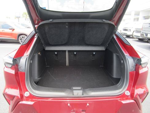 Certified 2024 Buick Envista Avenir FWD image 37