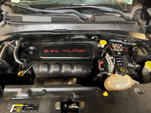 Used 2018 Jeep Compass Limited AWD/4WD image 27