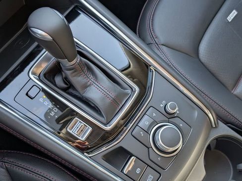 New 2025 MAZDA CX-5 Carbon Edition image 23