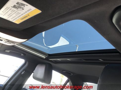 Used 2013 Mercedes-Benz E 350 Sedan image 17