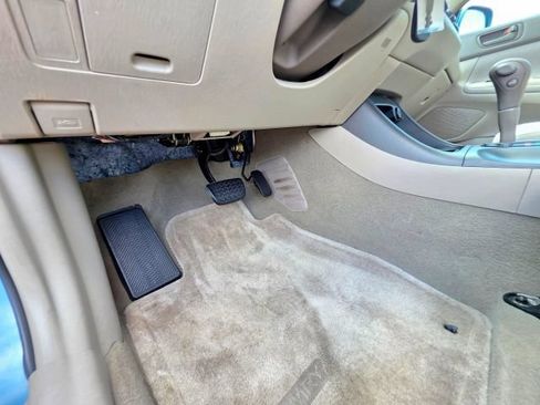 Used 2004 Toyota Camry FWD image 43