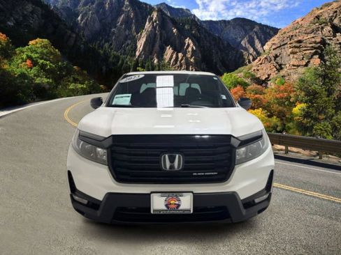 Used 2023 Honda Ridgeline Black Edition image 4