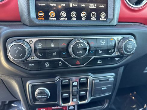 Used 2023 Jeep Gladiator Rubicon w/ LED Lighting Group image 26