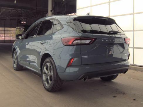 Used 2023 Ford Escape ST-Line w/ Tech Pack #1 AWD/4WD image 5