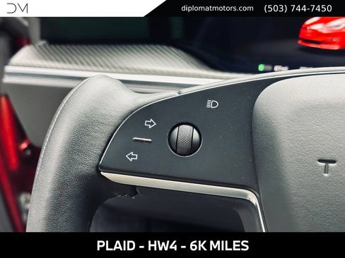 Used 2024 Tesla Model S Plaid AWD/4WD image 30