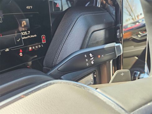 Used 2025 GMC Yukon Denali image 24