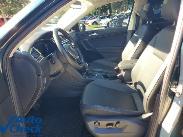 Used 2019 Volkswagen Tiguan SEL FWD image 18