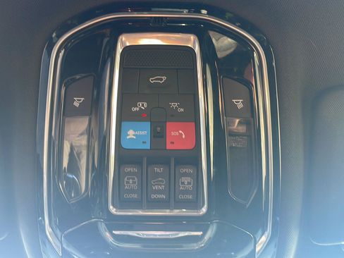 Used 2022 Jeep Grand Cherokee L Overland AWD/4WD image 26