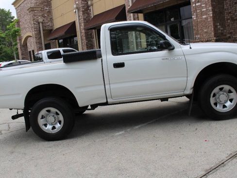 Used 2003 Toyota Tacoma PreRunner image 6