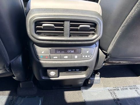 Certified 2025 Honda Pilot Elite image 23