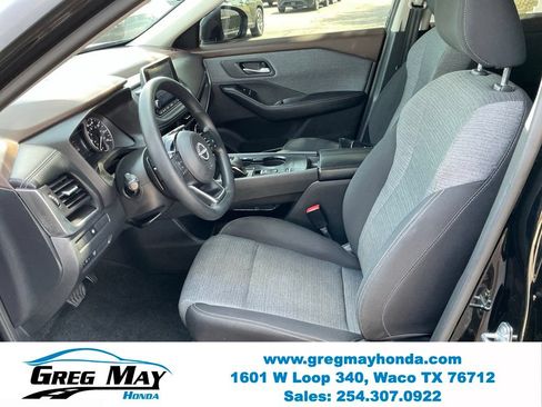 Used 2023 Nissan Rogue SV FWD image 23