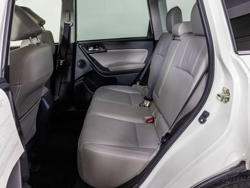Used 2018 Subaru Forester 2.5i Limited AWD/4WD image 39