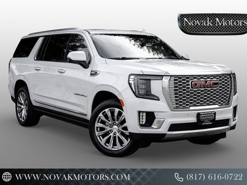 Used 2022 GMC Yukon XL Denali image 1