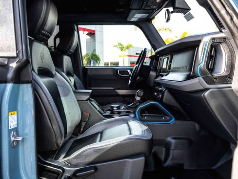 Used 2021 Ford Bronco Black Diamond image 29