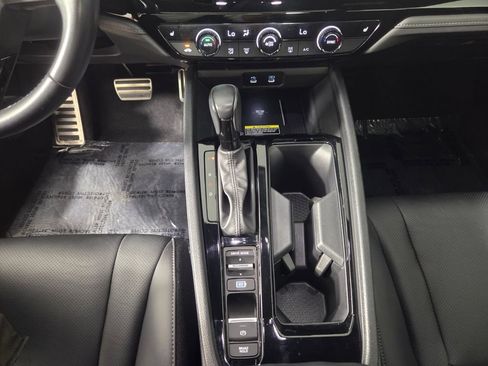 Used 2025 Honda Accord Sport image 12