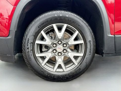 Used 2023 GMC Acadia SLE FWD image 30