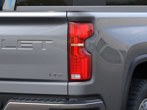 New 2026 Chevrolet Silverado 2500 LTZ w/ LTZ Premium Package image 11