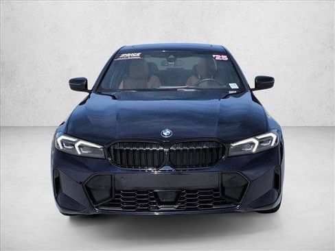 Used 2025 BMW 330i Sedan w/ M Sport Package RWD image 2