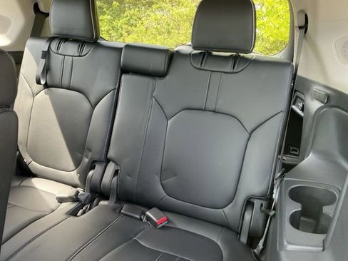 Certified 2023 Honda Pilot Elite image 23