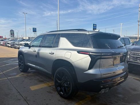 New 2026 Chevrolet Traverse RS image 4