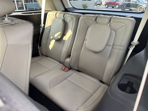 Used 2020 Lincoln Aviator Reserve w/ Elements Package Plus image 18