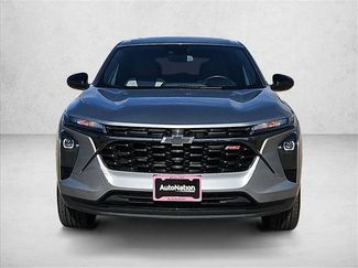 Used 2024 Chevrolet Trax RS w/ Sunroof Package FWD video 2