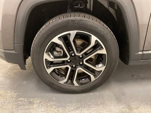 Used 2023 Jeep Compass Limited AWD/4WD image 31