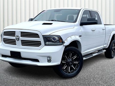Used 2016 RAM 1500 Sport image 3