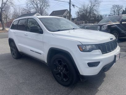 Used 2019 Jeep Grand Cherokee Laredo
