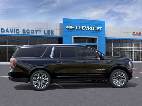 New 2026 GMC Yukon XL Denali Ultimate AWD/4WD image 5