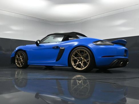 Certified 2025 Porsche 718 Boxster Spyder RS RWD image 22