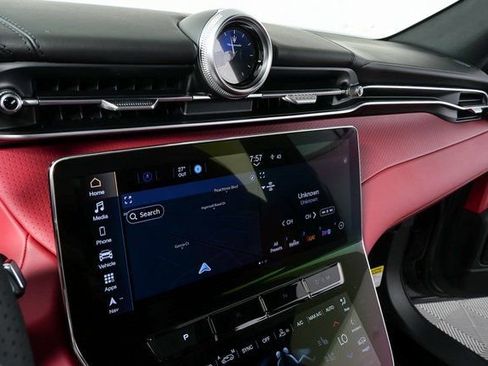 New 2026 Maserati Grecale Trofeo image 14