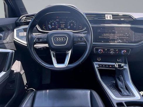 Used 2024 Audi Q3 2.0T Premium AWD/4WD image 5
