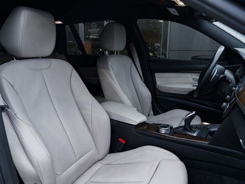 Used 2015 BMW 328d xDrive 328d xDrive image 26