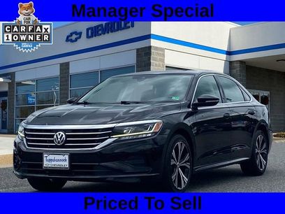 Used 2021 Volkswagen Passat 2.0T SE
