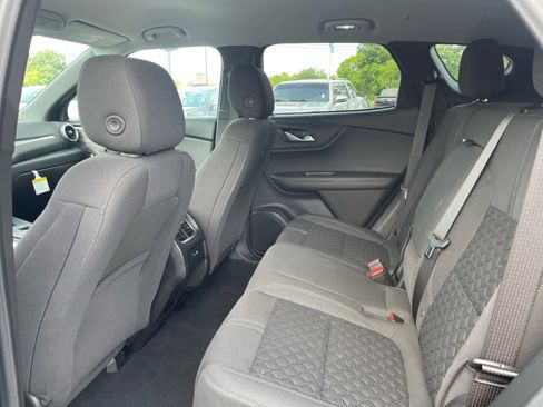 Used 2022 Chevrolet Blazer LT image 17