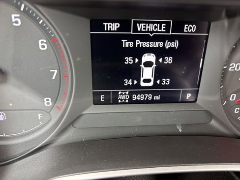Used 2022 Chevrolet TrailBlazer LS AWD/4WD image 25