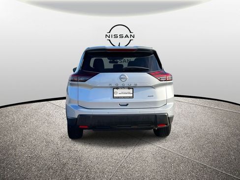 Certified 2025 Nissan Rogue S image 7