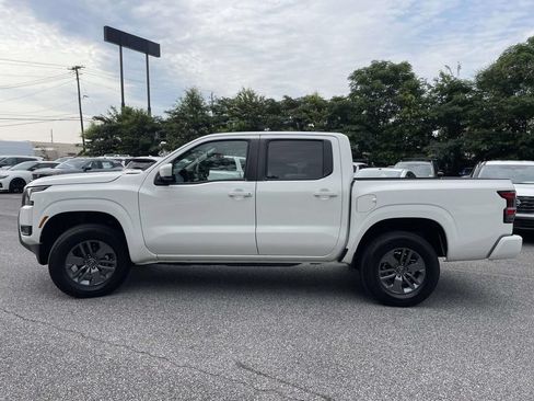 Used 2026 Nissan Frontier SV AWD/4WD image 6
