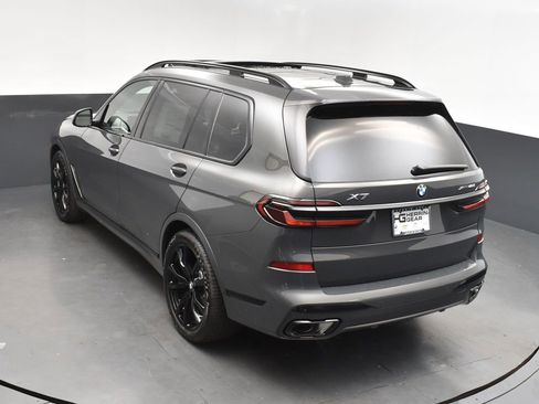 Used 2026 BMW X7 xDrive40i w/ Executive Package AWD/4WD image 36