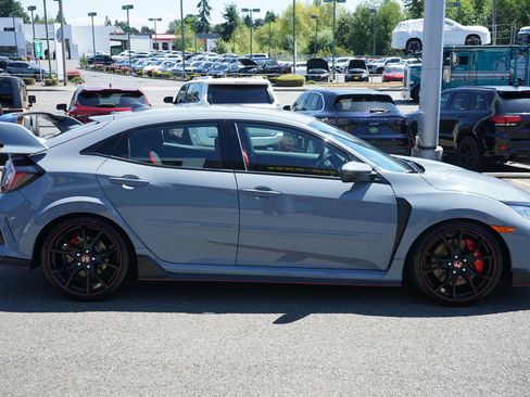 Used 2021 Honda Civic Type R image 6