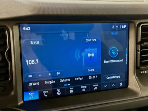 Used 2025 Ford Bronco Big Bend image 21