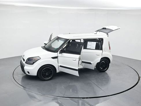 Used 2010 Kia Soul + image 44