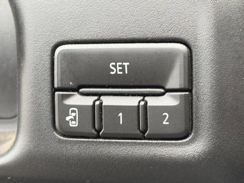 Used 2020 GMC Sierra 2500 Denali w/ Denali Ultimate Package image 8