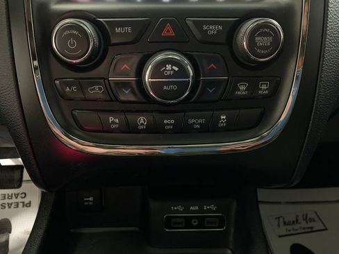 Used 2018 Dodge Durango GT image 12