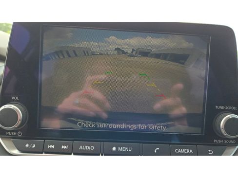 Used 2023 Nissan Rogue SV w/ SV Premium Package FWD image 34