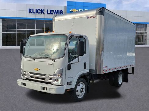 New 2024 Chevrolet Low Cab Forward RWD image 2